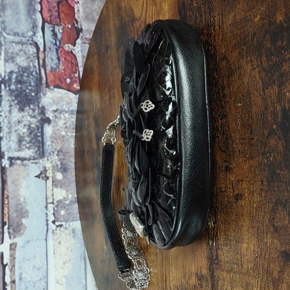 Brighton "Rosalie" Leather Shoulder Bag - Picture 8 of 10